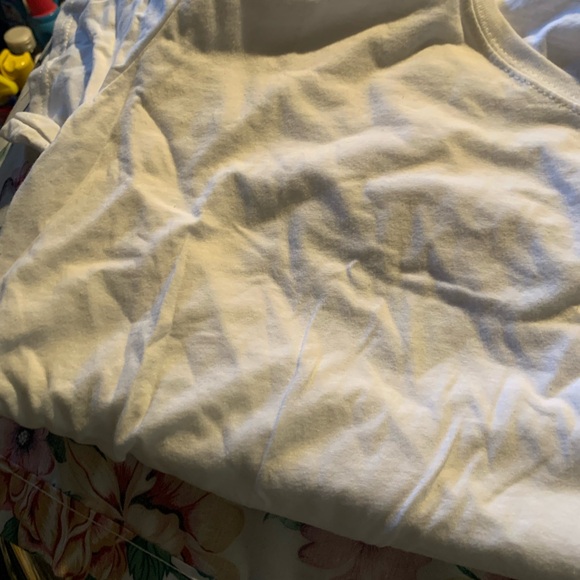 Gildan Classic White Short Sleeve Tee Size 2XL - Picture 2 of 4